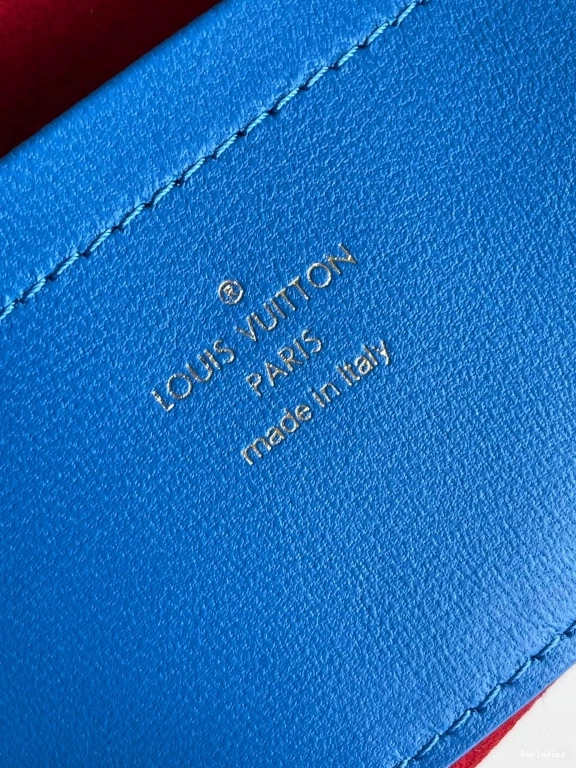 Cheap LOUIS VUITTON COUSSIN POCHETTE 0815